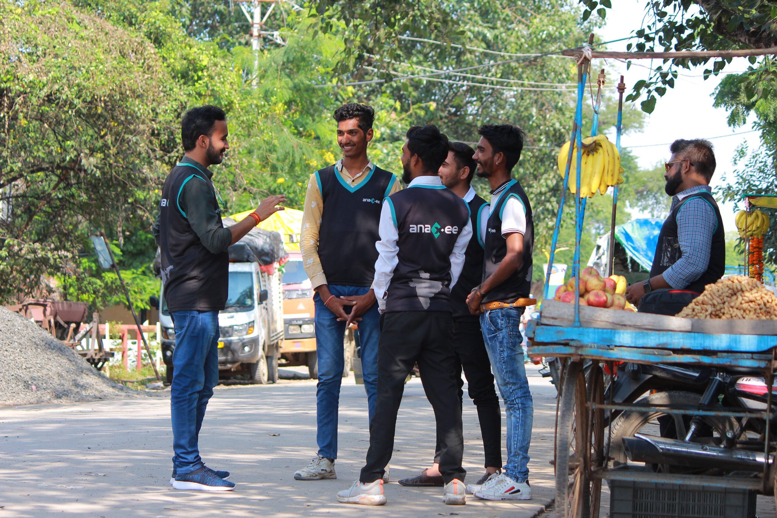 Anaxee's Field Network of 50000+ Digital Runners